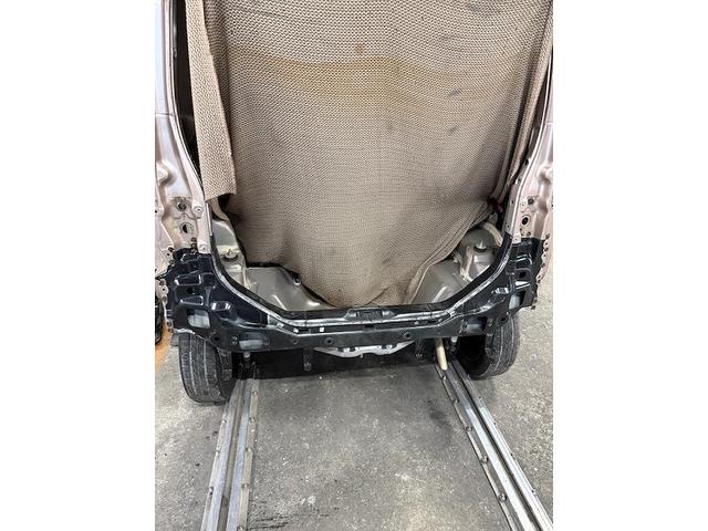 ダイハツ タント 板金  事故車修理 追突事故 ぶつけられた 保険事故 レンタカー レッカー 自動車保険販売 バックパネル交換 溶接 スポット溶接 福島県いわき市内郷