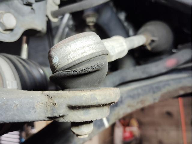 ダイハツ ムーヴキャンバス 車検見積もり オイル交換のついでに 車検の準備 車検時代車無料 土日営業 整備のご提案 整備士から直接ご説明致します いわき市内郷 特定認証整備工場 鈑金塗装工場 ラプターライナー正規施工代理店