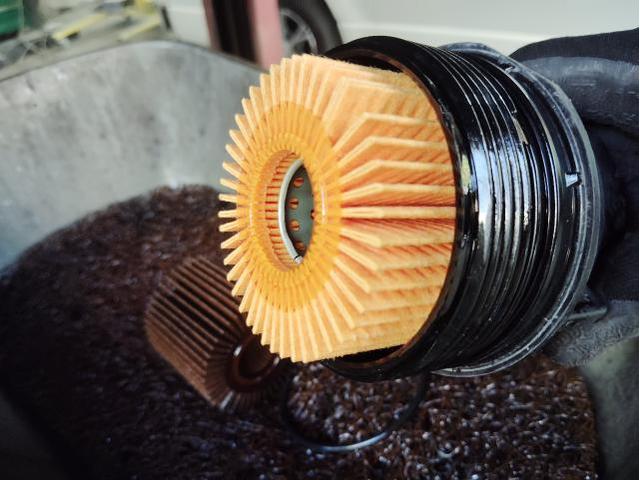 トヨタ　ヴェルファイア　車検　法定点検　消耗品交換
トラブルが無い様に　整備士がご提案致します　愛車を永く乗る為に　メンテナンス　いわき市　特定認証整備工場　鈑金塗装工場　ラプターライナー正規施工代理店