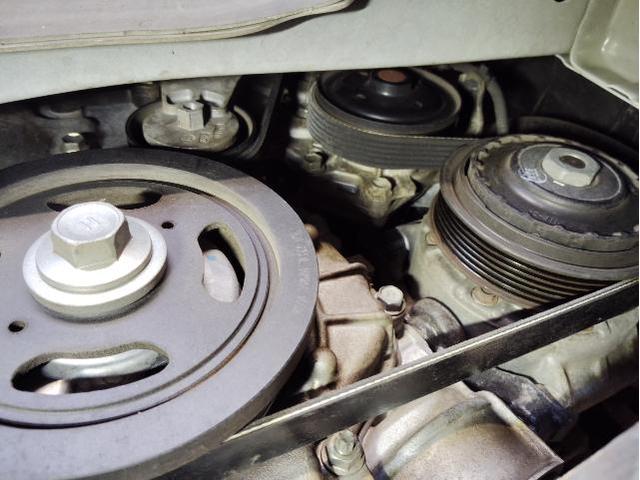 トヨタ　ヴェルファイア　車検　法定点検　消耗品交換
トラブルが無い様に　整備士がご提案致します　愛車を永く乗る為に　メンテナンス　いわき市　特定認証整備工場　鈑金塗装工場　ラプターライナー正規施工代理店