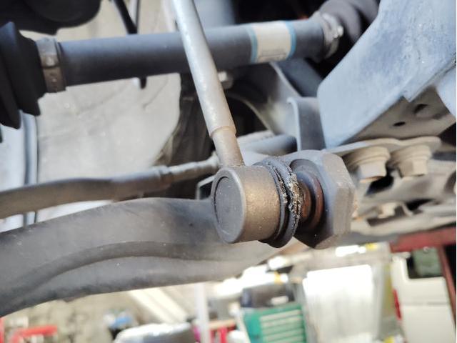 トヨタ　ヴェルファイア　車検　法定点検　消耗品交換
トラブルが無い様に　整備士がご提案致します　愛車を永く乗る為に　メンテナンス　いわき市　特定認証整備工場　鈑金塗装工場　ラプターライナー正規施工代理店