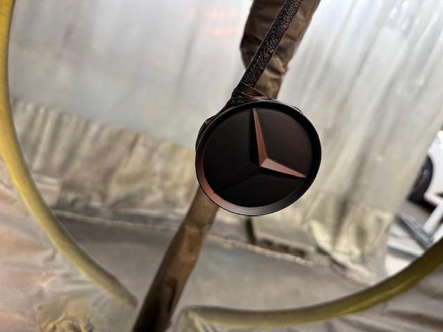 メルセデス・ベンツ　Ｇクラス（ゲレンデヴァーゲン）　アルミホイール修理　アルミ塗装　つや消し塗装　マッドブラック塗装　ホイールガリキズ　福島県いわき市内郷