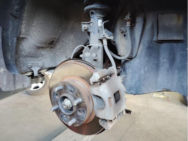 スバル　Ｒ１　スタッドレスタイヤ　タイヤ持込交換　タイヤ組替　雪道も安心　タイヤの点検　溝があっても年数経過で滑ります　タイヤの相談　いわき市内郷　特定認証整備工場　鈑金塗装工場　自動車保険代理店