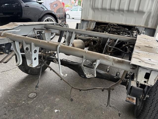 ダイハツ　ハイゼットトラック　板金・外装補修　事故車修理　追突事故　保険事故　レッカー　レンタカー　フレーム修正　鈑金塗装　福島県いわき市内郷　鈑金見積もり無料