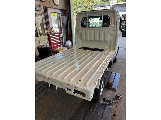 ダイハツ　ハイゼットトラック　板金・外装補修　事故車修理　追突事故　保険事故　レッカー　レンタカー　フレーム修正　鈑金塗装　福島県いわき市内郷　鈑金見積もり無料