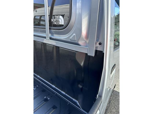 トヨタ　ピクシストラック　ラプター塗装　荷台塗装　ラプターライナー　ブツブツ塗装　ゴツゴツ塗装　正規施工代理店　福島県いわき市内郷