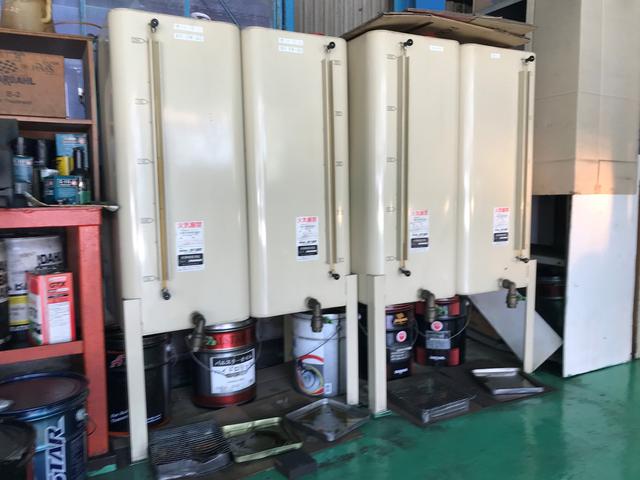 各種エンジンオイルもご用意できます。お気軽にお越し下さいね！！