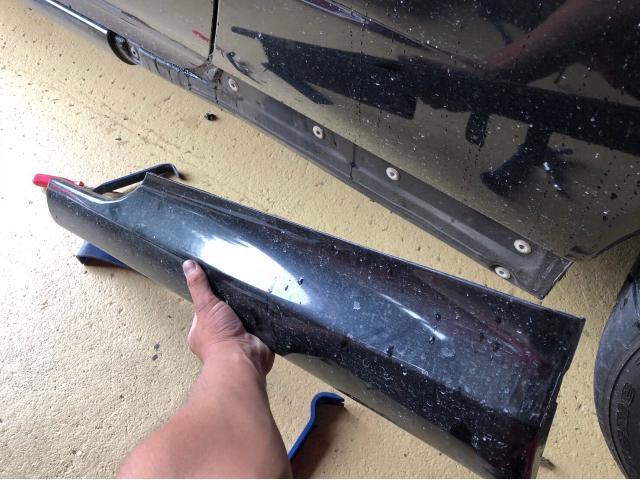 ニッサン 34スカイライン 中古サイドステップ塗装取り付け