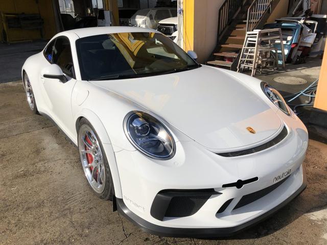 ポルシェ  911 カレラＳ パネル交換　ＧＴ3用　高級車　輸入車【明石市　加古川市　神戸市西区　播磨町　稲美町　傷へこみ直し　板金修理　塗装　ドレスアップ　カスタム　取り付け　加工　車検お任せください】