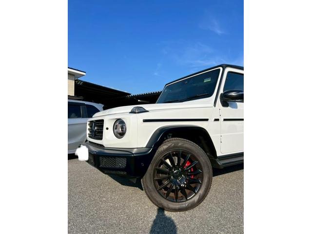 メルセデス・ベンツ　Ｇ63　ブレーキキャリパー　塗装　輸入車　情熱カラー　【稲美町　播磨町　加古川市　明石市　神戸市西区　傷へこみ直し　板金修理　塗装　中古車販売　ドレスアップ　カスタム　取付　加工　車検　ガラスコーティングお任せください】