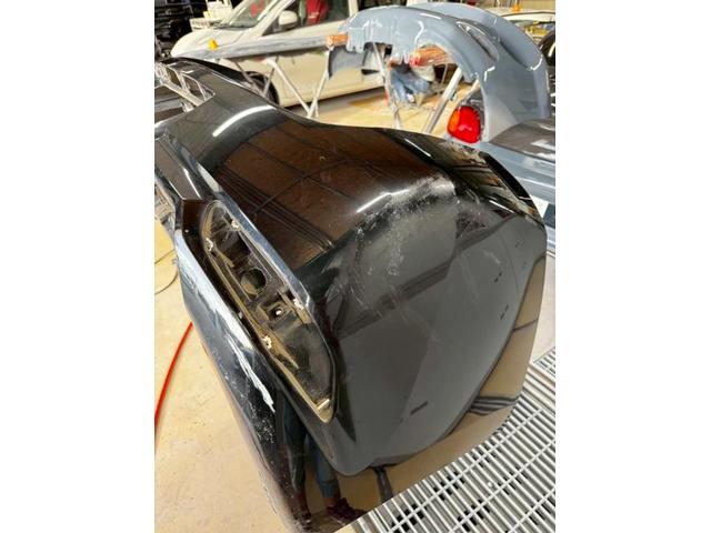 トヨタ　オーリス　リヤバンパー　左右修理　ガラスコーティング【稲美町　播磨町　加古川市　明石市　神戸市西区　傷へこみ直し　板金修理　塗装　中古車販売　ドレスアップ　カスタム　取付　加工　車検　ガラスコーティングお任せください】