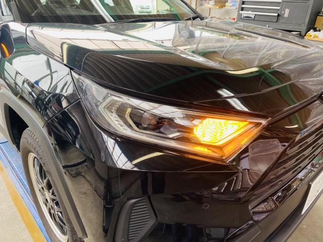 RAV4　6AA-AXAH52　LEDバルブ交換　デイライト配線加工　茨木市　高槻市　箕面市　吹田市　摂津市　豊中市　北摂