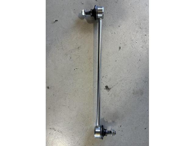 ホンダ フリード サスペンション・足回り修理・整備