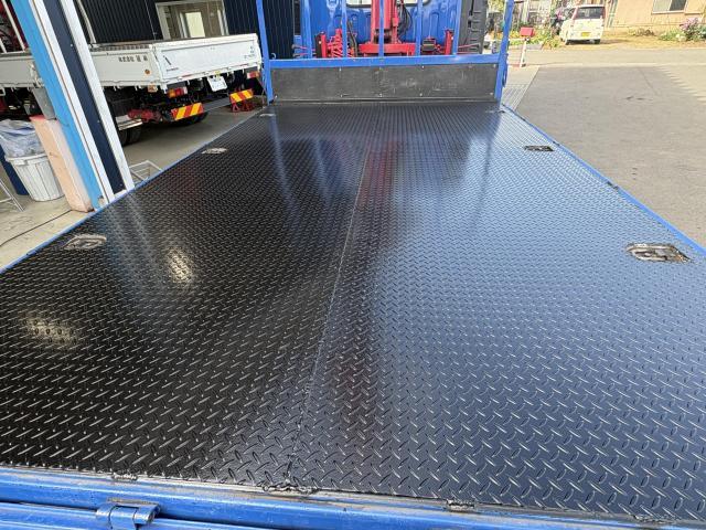 いすゞ　エルフトラック　ボディ補強