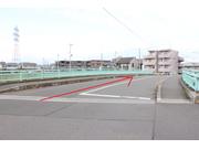こちらの新田大橋をそのまま直進。
