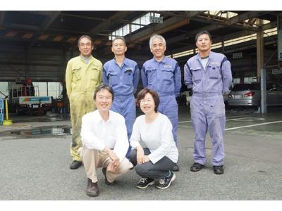 お客様の立場でお車を大切に・・・・・