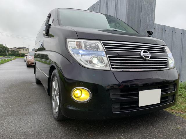 日産　エルグランド　HID 取り付け