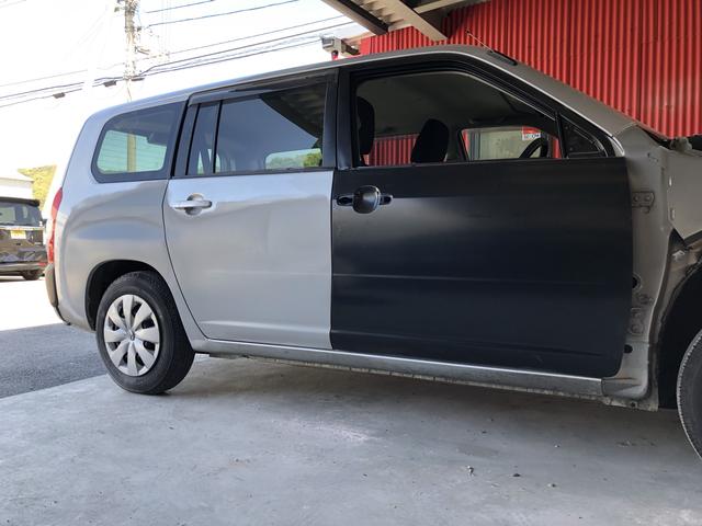 トヨタ　プロボックス【徳島市　傷へこみ直し　板金修理】