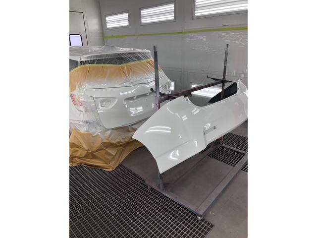 ウィッシュ　バックドア修理　右バックドアテープランプ交換　リアバンパー修理【徳島市　傷へこみ直し　板金　塗装　車検　メンテナンス　山﨑ボデーワークス】