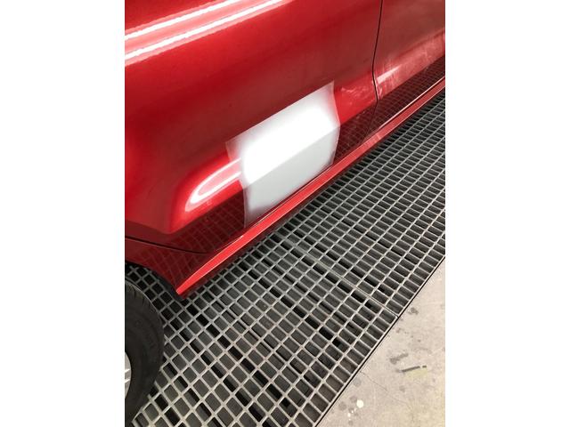 フォルクスワーゲン　ポロ　右リアドア修理【徳島市　傷へこみ直し　板金　塗装　車検　整備　メンテナンス　山崎ボデーワークス】