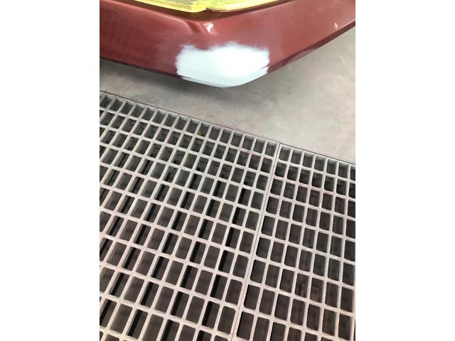 日産　セレナ　フロントバンパー修理【徳島市　傷へこみ直し　板金　塗装　車検　整備　メンテナンス　山崎ボデーワークス】