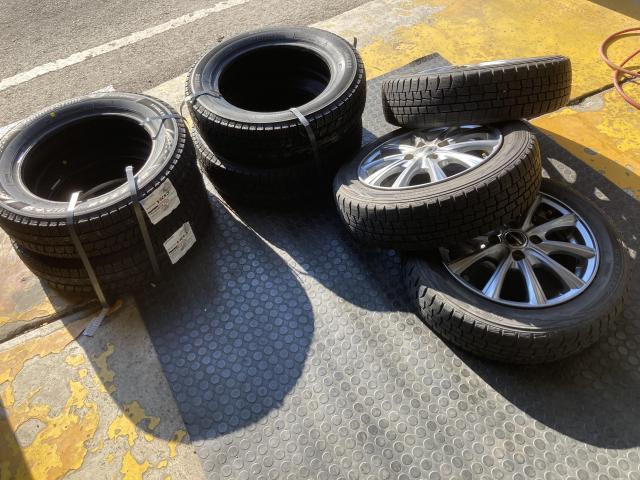 スタッドレスタイヤ 小田原市 スペーシア MK42S 持ち込み交換できます