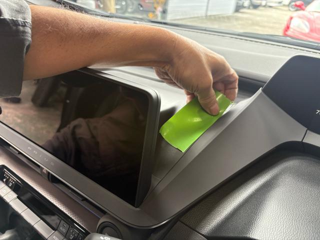 トヨタ プリウス 新車 ボディコーティング
新居浜・西条・四国中央