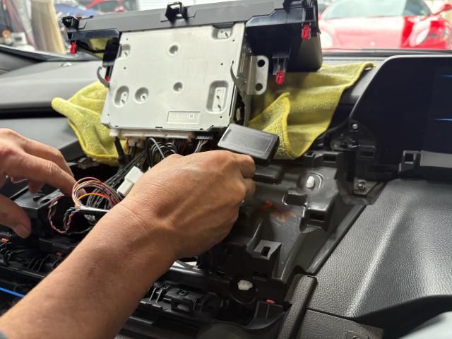 トヨタ プリウス 新車 ボディコーティング
新居浜・西条・四国中央