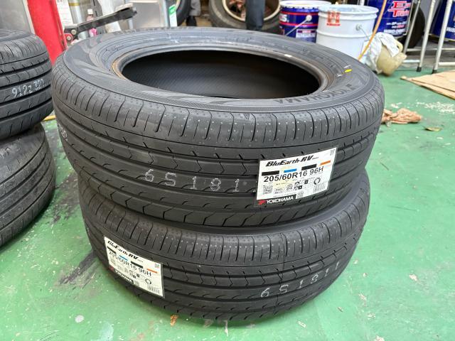 ホンダ　ステップワゴンスパーダ　パンク
新居浜・西条・四国中央