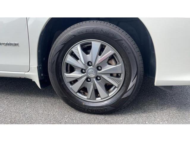 セレナ　タイヤ交換　ブリヂストン　レグノ　GRVⅡ　195/65R15　静岡市　清水区