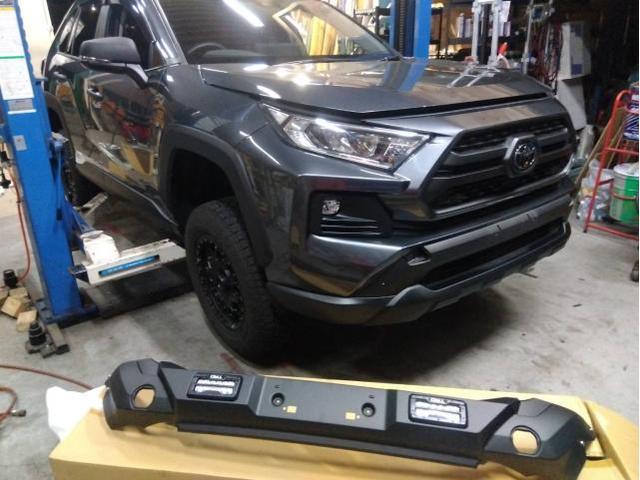 RAV4 TRDフロントバンパーガーニッシュ取付【明石市 加古川市 RAV4 TRDフロントバンパーガーニッシュ取付【明石市 加古川市