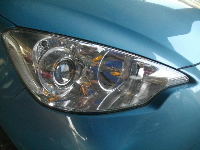 アクア　ヘッドライトコーティング