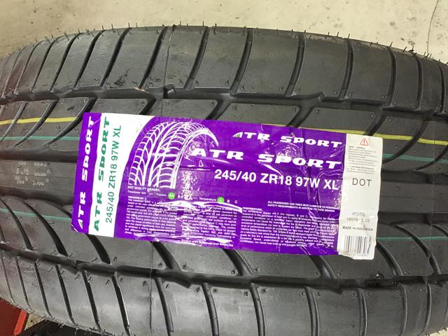 R32スカイラインGT-R　タイヤ交換　四日市