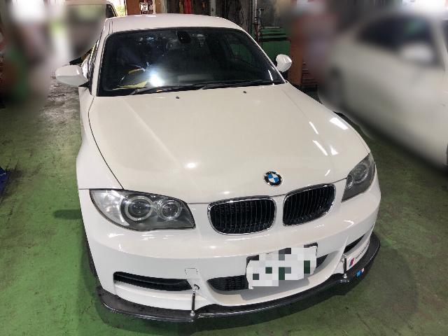 BMW135i(E82)エアコンスイッチ交換実施 ／車検・整備・見積もりもお任せ下さい！足立区・葛飾区・北区・荒川区・板橋区・江戸川区・江東区、埼玉県川口市、鳩ケ谷、八潮市、他地域のお客様も大歓迎です！