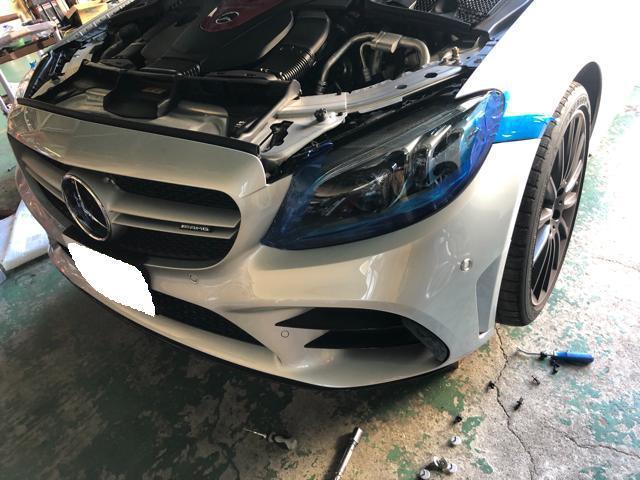 メルセデスAMG C43(W205)フロントグリル交換作業実施 メルセデスAMG C43(W205)フロントグリル交換作業実施
