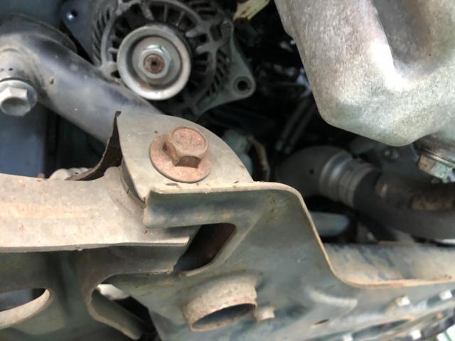 スズキ スイフトスポーツ チャージランプ点灯・充電不良点検・オルタネーター交換作業実施 ／車検・整備・見積もりもお任せ下さい！足立区・北区・板橋区、埼玉県川口市、八潮市、他地域のお客様も大歓迎です！