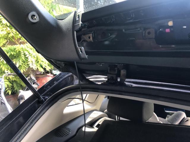 BMW X1 (E84) ドライブレコーダー取り付け作業作業実施 ／車検・整備・見積もりもお任せ下さい！足立区・葛飾区・北区・荒川区・板橋区、埼玉県川口市、八潮市、他地域のお客様も大歓迎です！