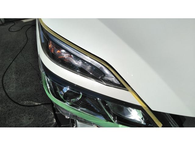 日産　セレナ　LEDチューブ　　取付