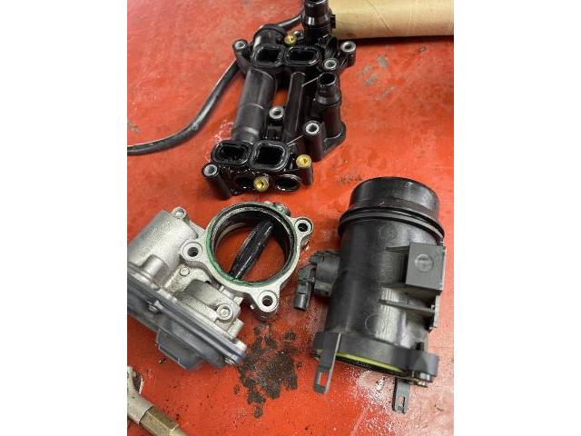 BMW 320d エンジンチェックランプ点灯、水漏れ修理