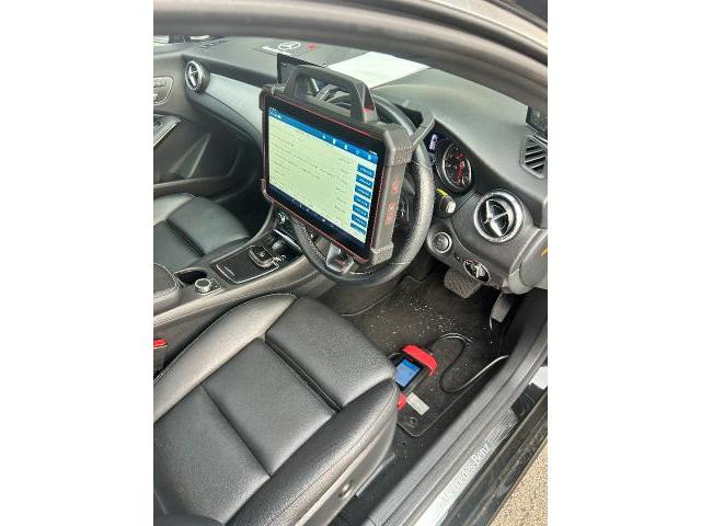 メルセデスベンツ CLA 180 シューティングブレーク サンルーフ開かない修理