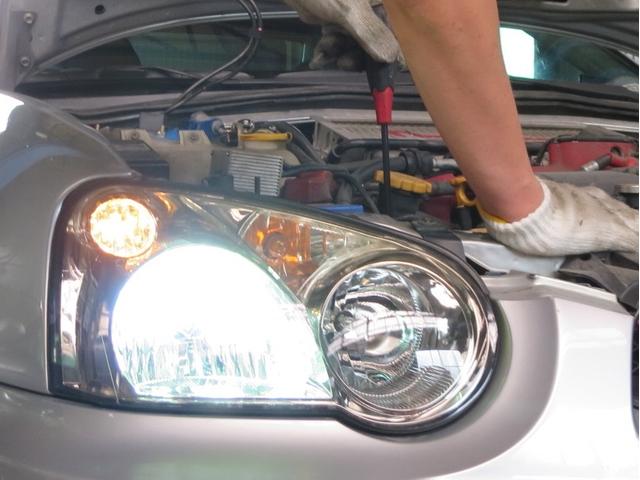 ＨＩＤ／ＬＥＤの取り付けもお任せください。