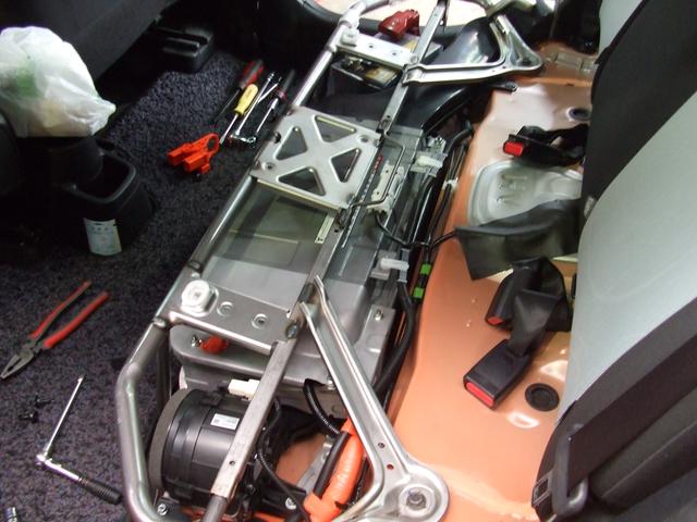 トヨタ アクア NHP10 HVバッテリー交換 バッテリー交換 ハイブリット 