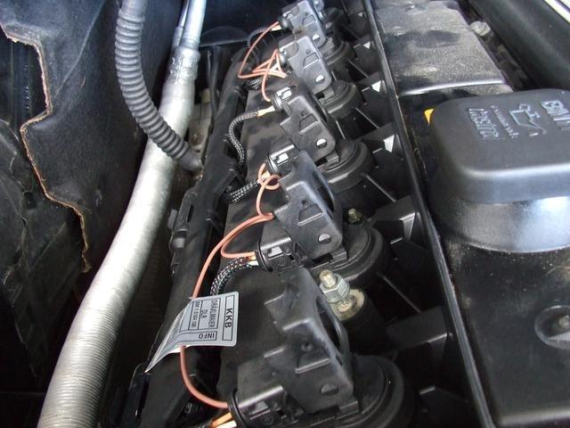 BMW  X3  PA25   イグニッションコイル交換　スパークプラグ交換　ミスファイア　故障診断　テスター　エンジンチェックランプ点灯　修理　茅ヶ崎　　
