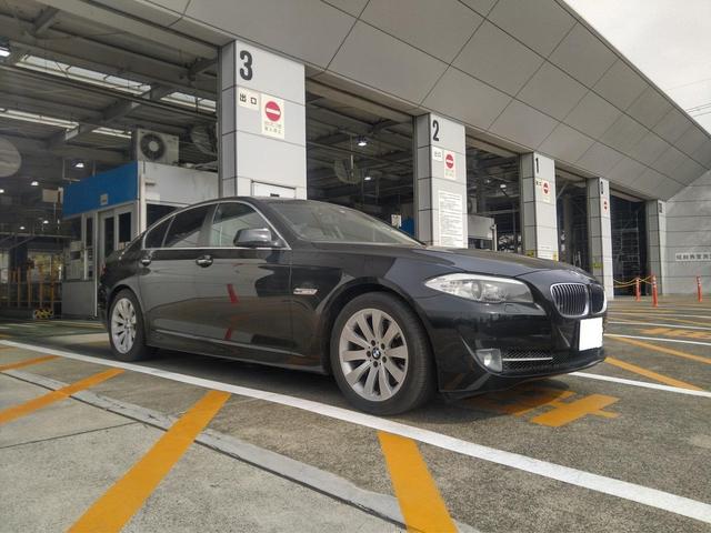 BMW  535i  ＦＲ３５　車検　継続車検　点検整備　法定24か月点検　点検記録簿　点検ステッカー　タイヤパンク修理　湘南　茅ヶ崎　インスタ割引　認証工場