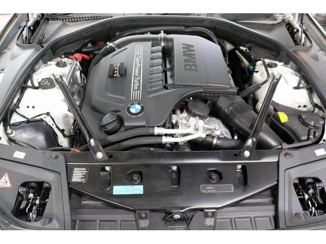 BMW  535i  FR35  5シリーズ　 エンジンオイル交換　オイルエレメント交換　持込　交換　施工　湘南　茅ヶ崎

