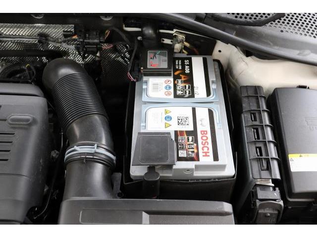 VW ゴルフオールトラック AUCJSF バッテリー交換 持込 BOSCHバッテリー