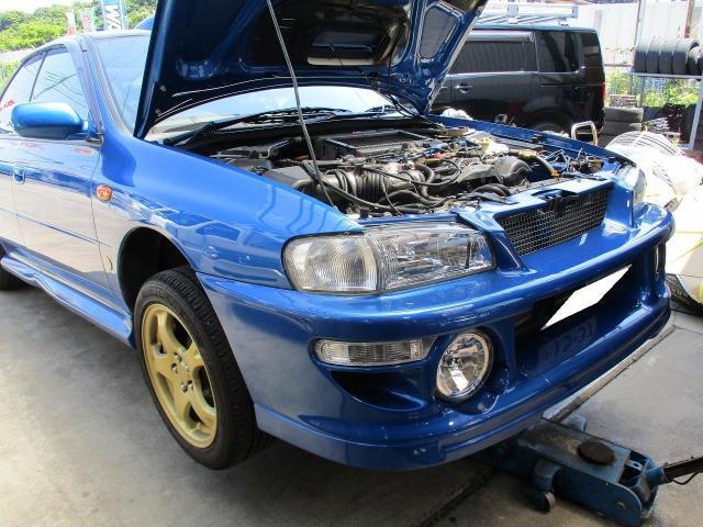 スバル インプレッサ GC8 エンジンオイル交換 オイルエレメント交換