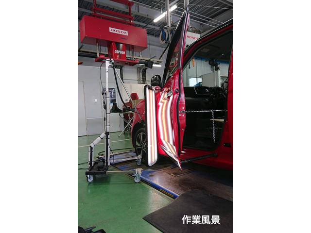 ホンダ N-ONE フロントドア3箇所のキズ有りのへこみのデントリペア