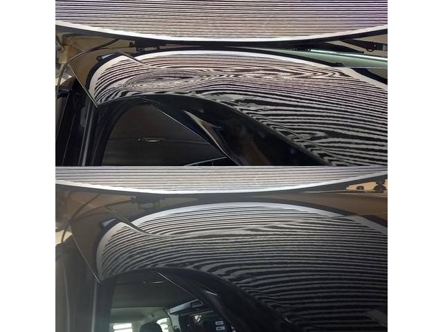 トヨタ ハイエースバンのバックドアパネルの大きな凹みのデントリペア