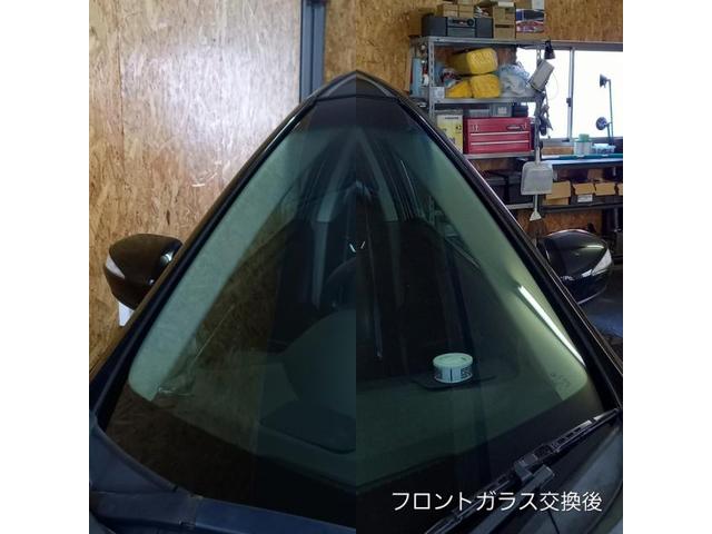 ホンダ オデッセイのフロントガラス交換
